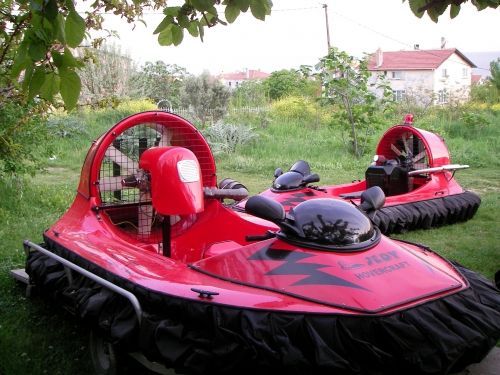Hover Craft - 005.jpg