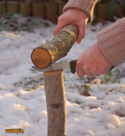 how-to-make-a-feather-stick-image-1.jpg
