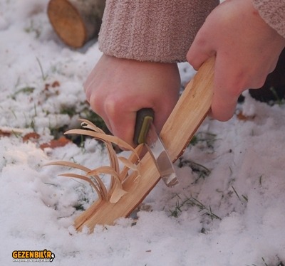 how-to-make-a-feather-stick-image-4.jpg