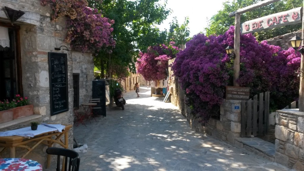 IMG-20150630-WA0010 (Medium).jpeg