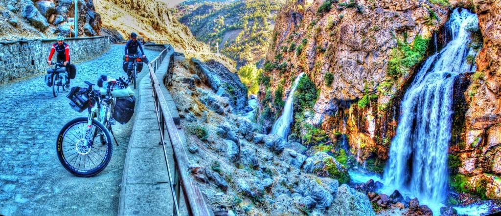 IMG_1872 BirleÃƒÂƒÃ‚Â…ÃƒÂ‚Ã‚ÂŸtirme_tonemapped (1024x443).jpg