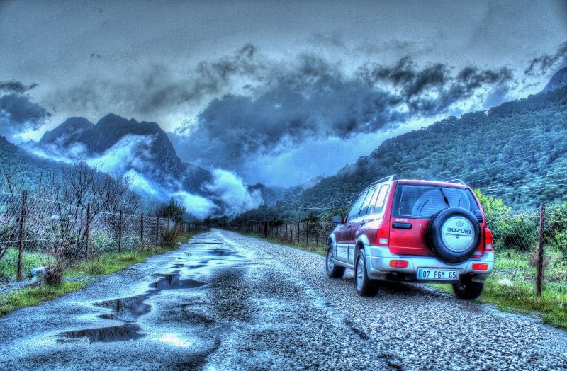 IMG_3262_3_4_tonemapped (800x524).jpg