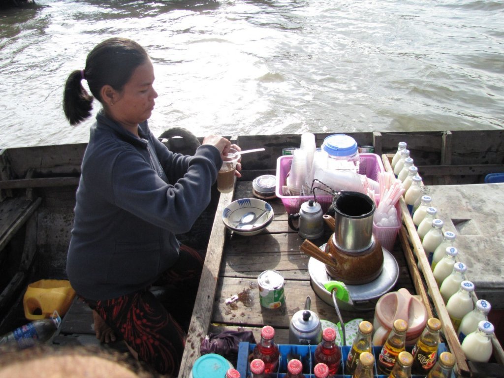 IMG_7084p_1600x1200.jpg IMG_7084p_1600x1200.jpg