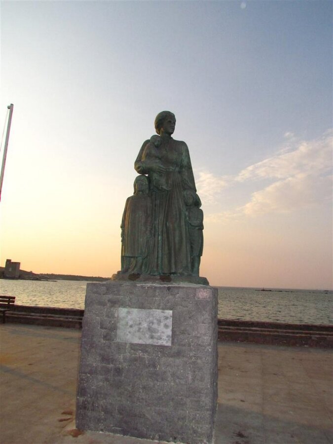 IMG_7775 (Large).JPG