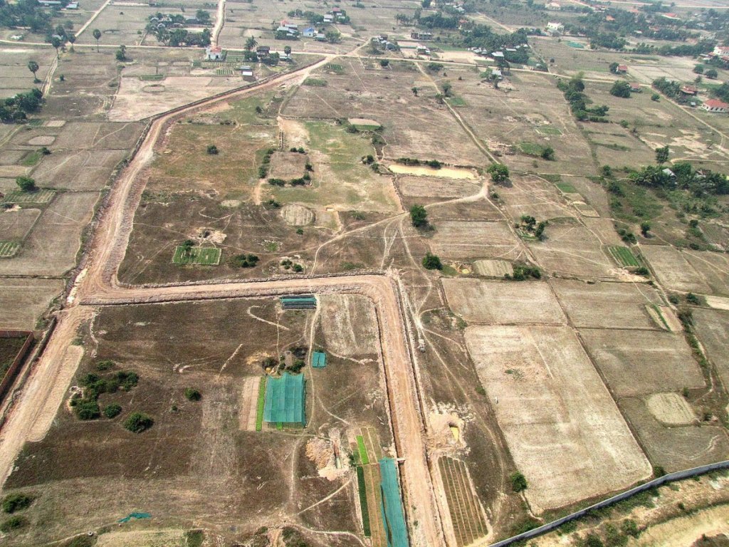 IMG_8007p_1200x900.jpg IMG_8007p_1200x900.jpg