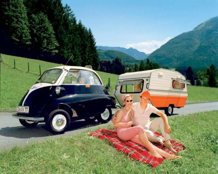 isetta_a_karavan.jpg