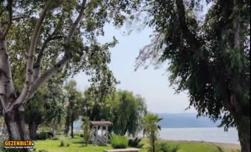 iznik-gol-alan.jpg iznik-gol-alan.jpg