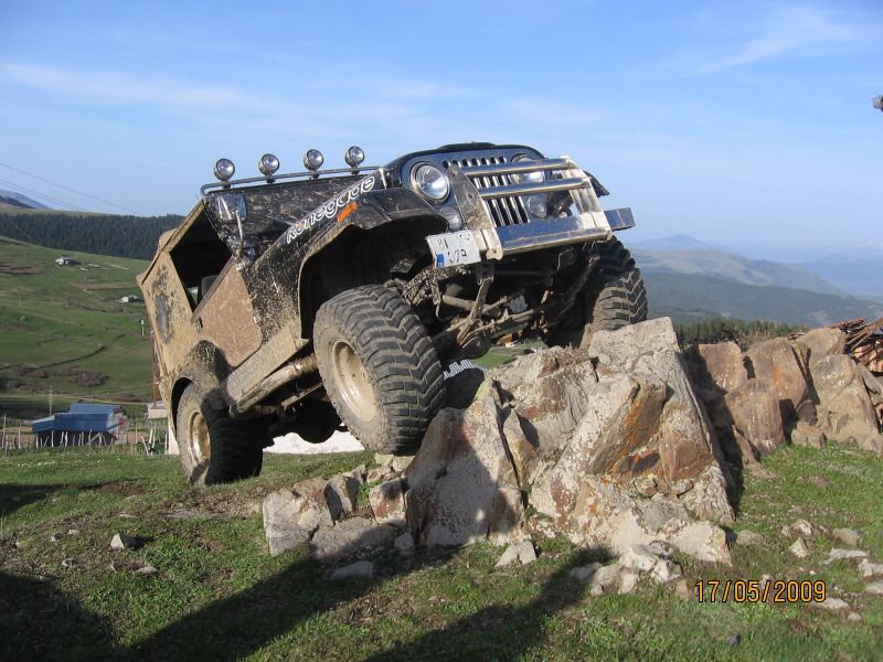 jeep 002.jpg