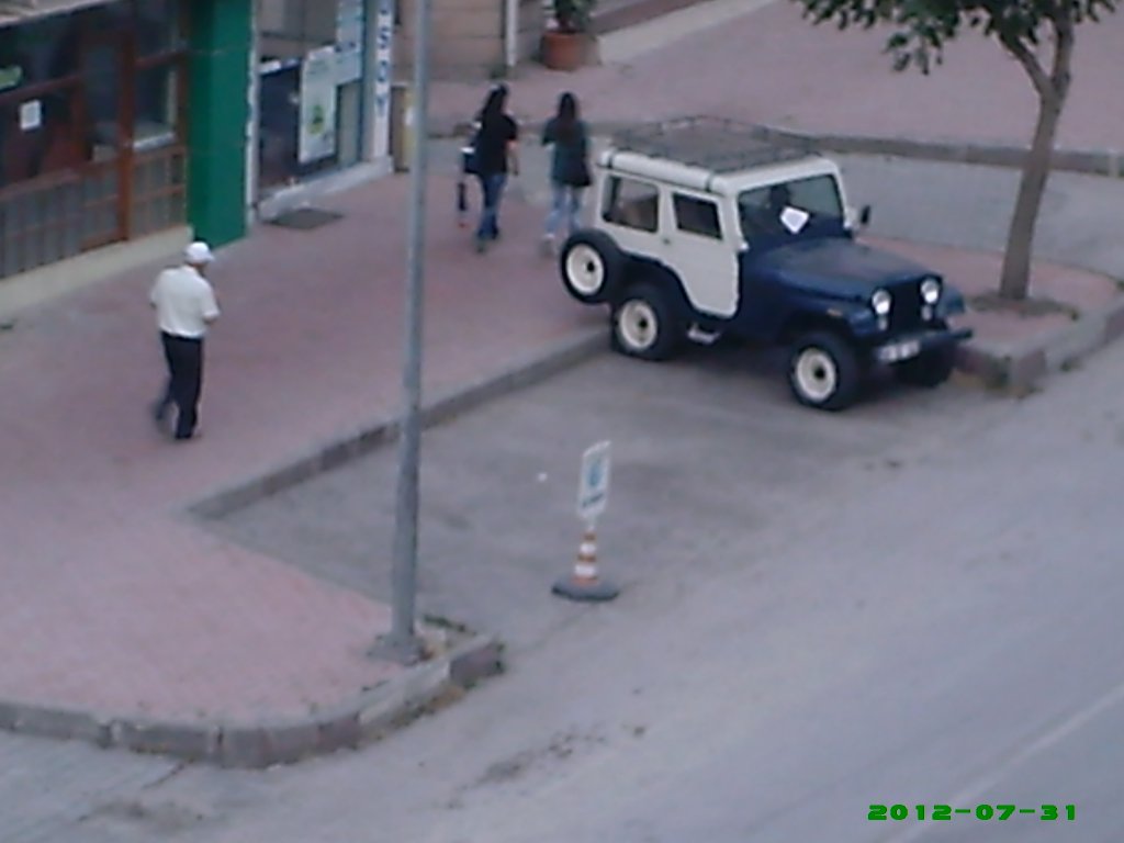 jeep-01.jpg