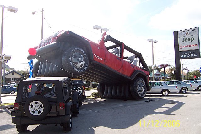 jeep-hummer4.jpg