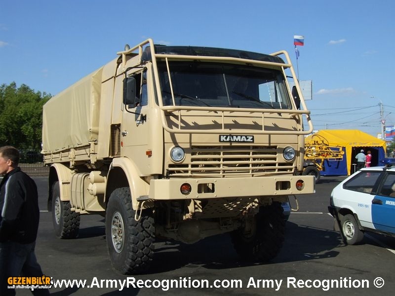 Kamaz_truck_4x4_vttv_omsk_2007_001.jpg