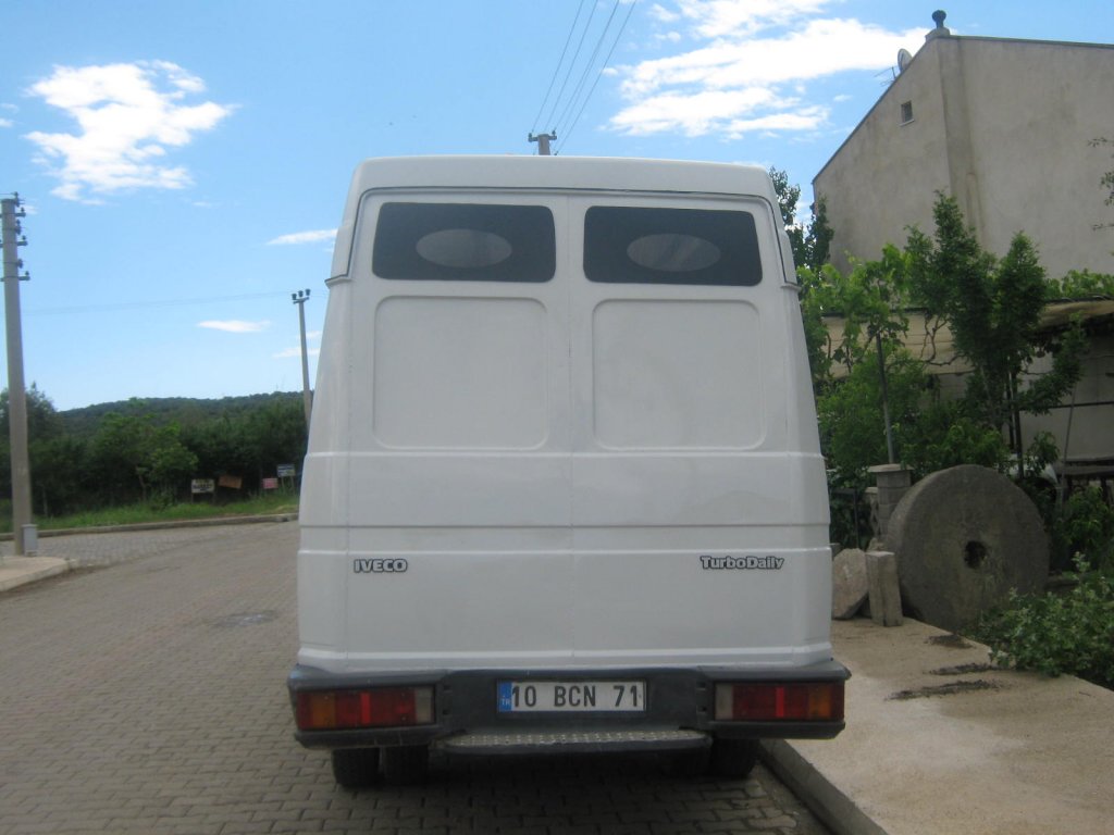 karavan 7.jpg