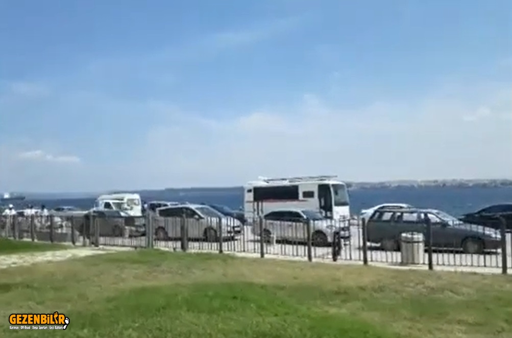 Kilitbahir Kalesi 2 karavanı park ettiğim yer.jpg