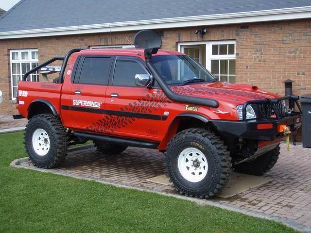L200_1.jpg