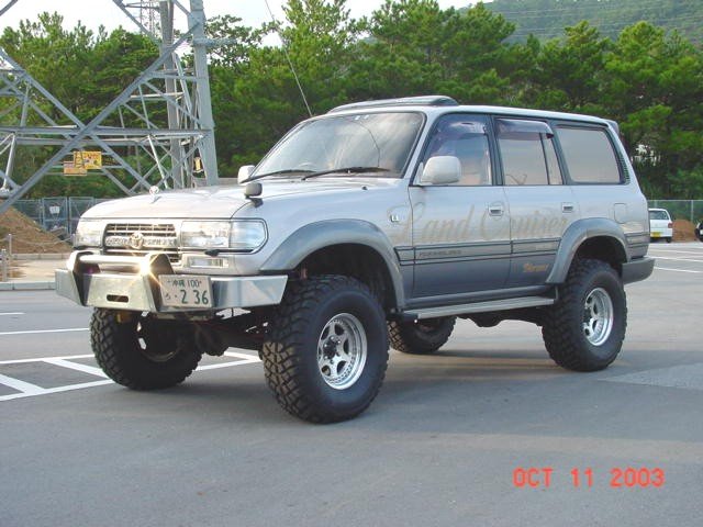 Land Cruiser VX80(42).JPG