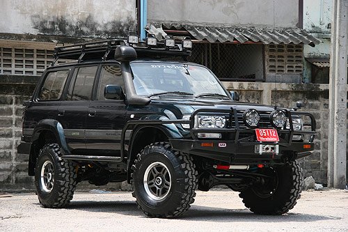 Land Cruiser VX80(57).jpg