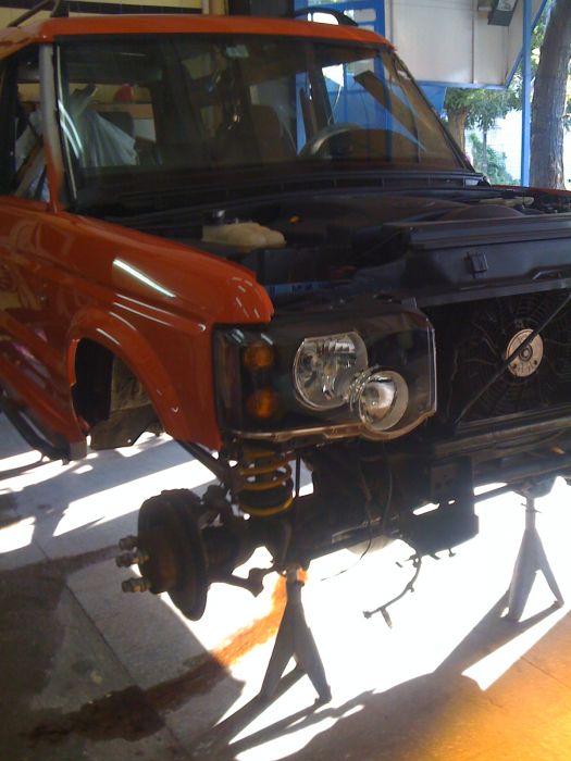 Land rover 002.jpg