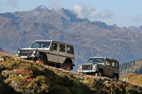 land-Rover-Defender-Mercedes-G-Modell-r498x333-C-726df7d0-278548.jpg