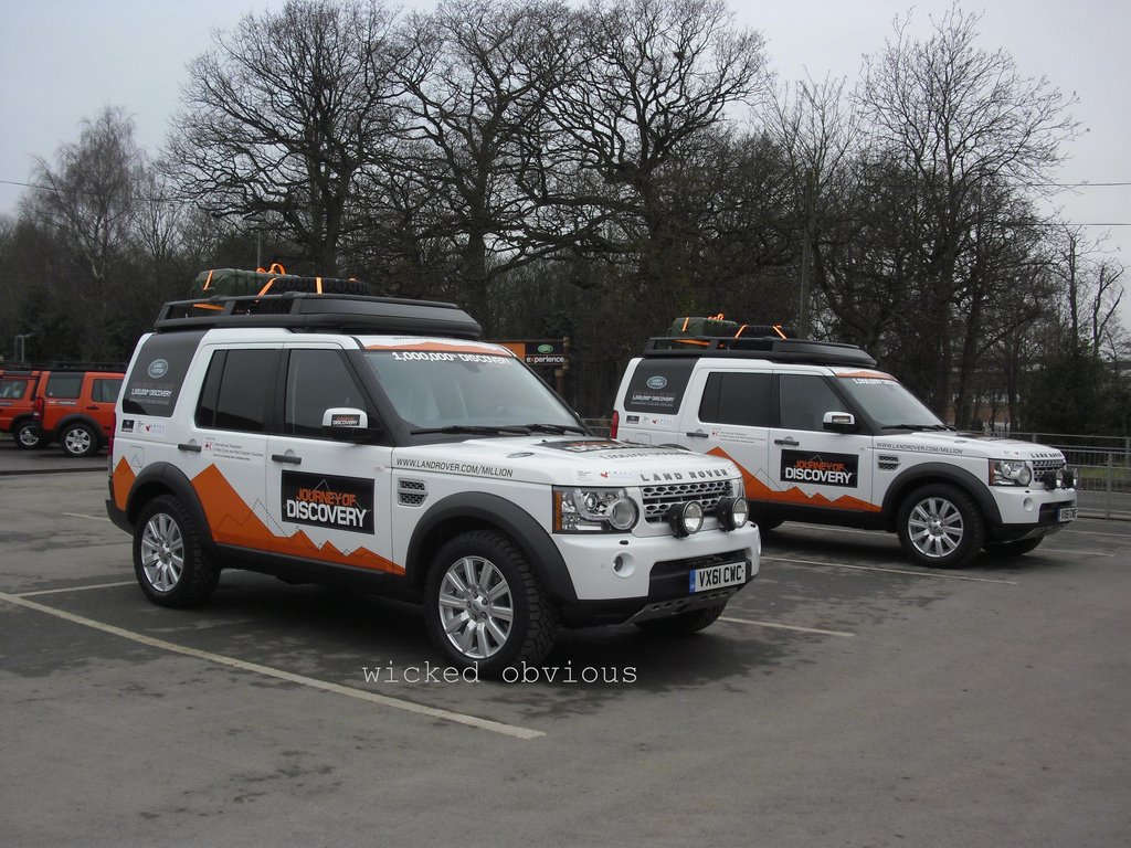 Land Rover Journey Discovery 4.jpg