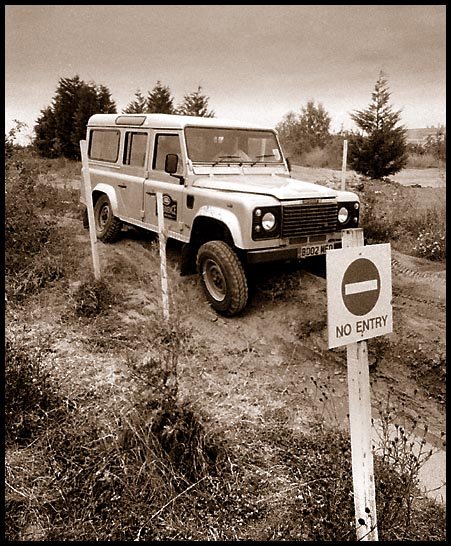 land-rover111.jpg