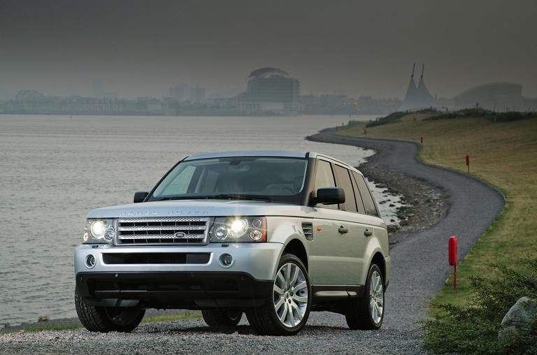 landRover_RangeRover_Sprt_manu-07_010.jpg