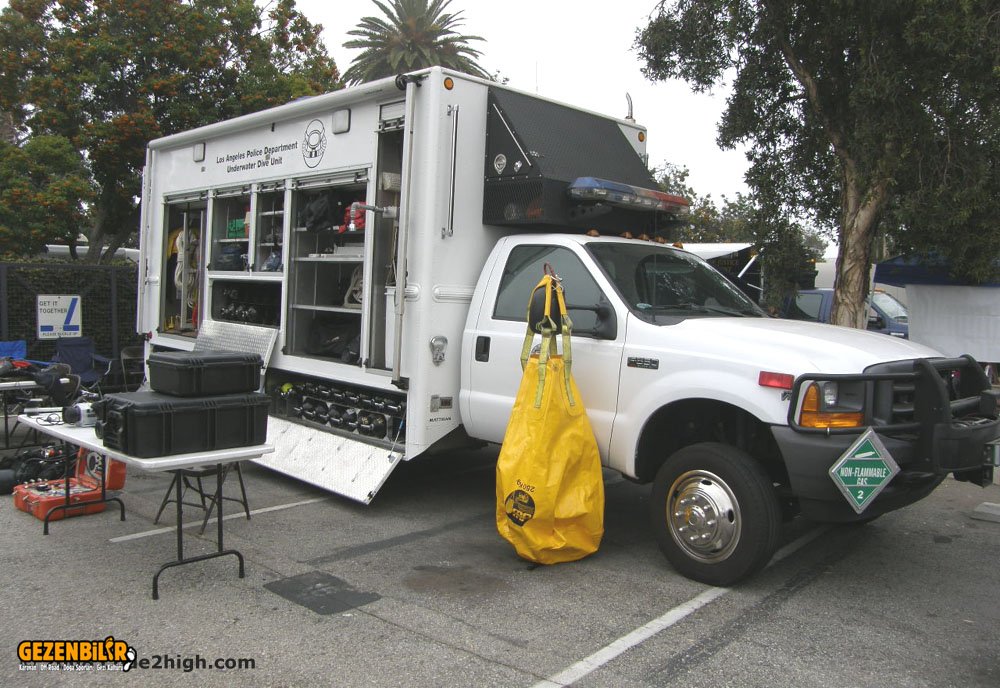 lapd_underwater_1.jpg