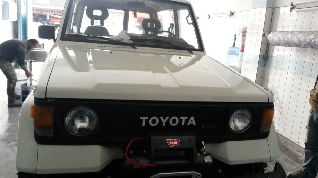 lc70-9.jpg lc70-9.jpg