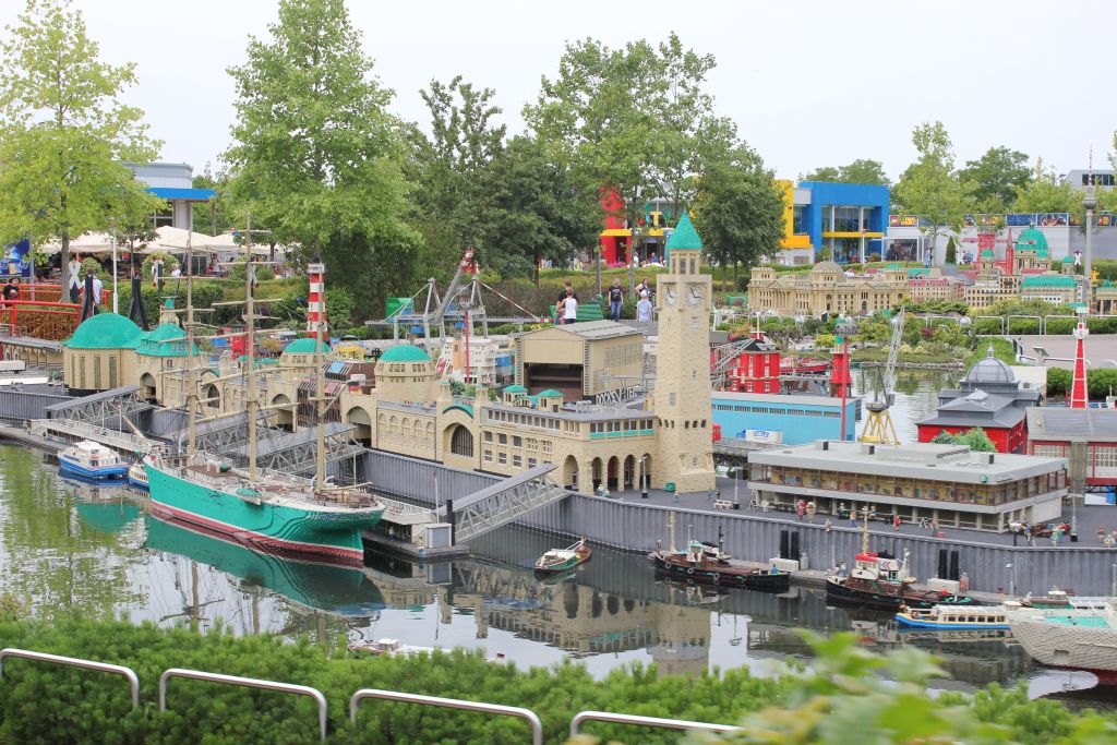 legoland04.jpg