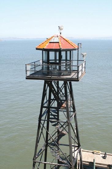 LiveImages_Foto Haber_Sifonlar_guardtoweralkatraz.jpg