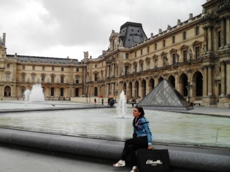 Louvre ve ben