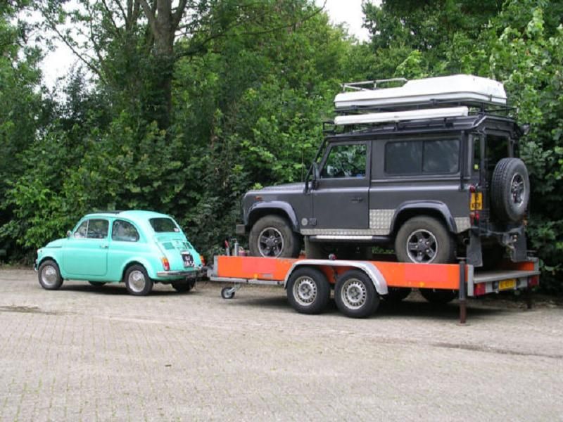 LR D 90 - James Td5 Tomb Raider.jpg