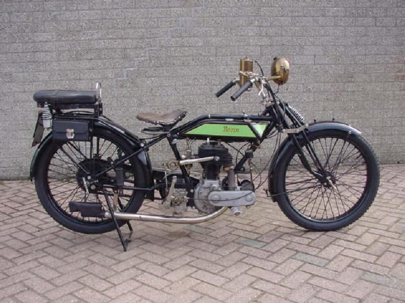 M 0045 A&C - 1920 - BORIN ONBEKEND 1.CYL. 600CC.jpg