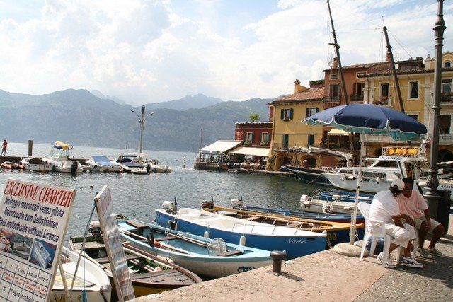 malcesine canon 222.JPG