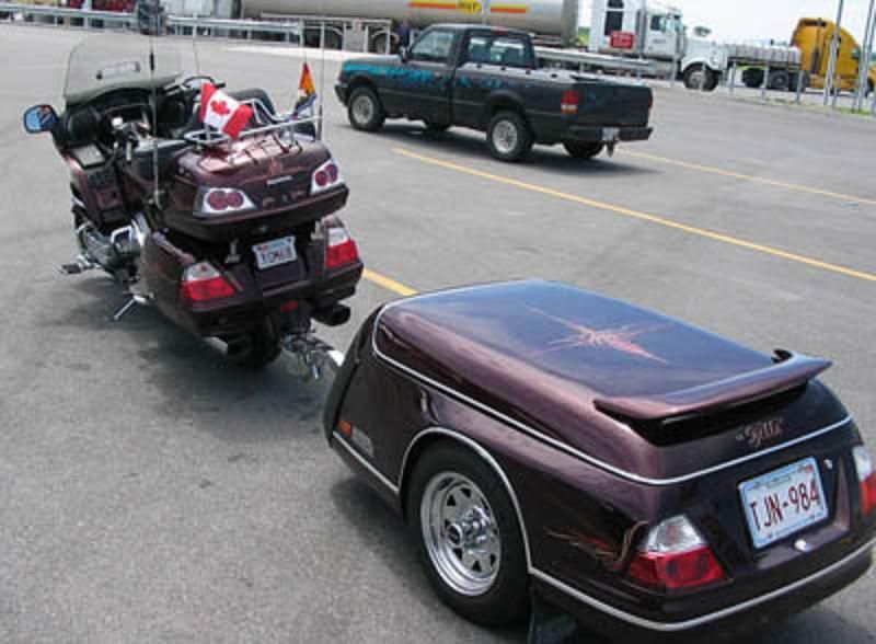 MC 00038 Betts Bike and Trailer2.jpg