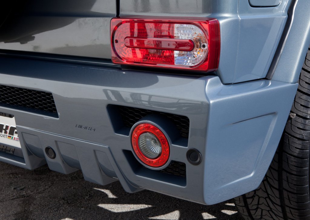MERCEDES-G-CLASS-REAR-BUMPER-WITH-LED-TAIL-LIGHTSBY-AKAEUROSPORT.jpg