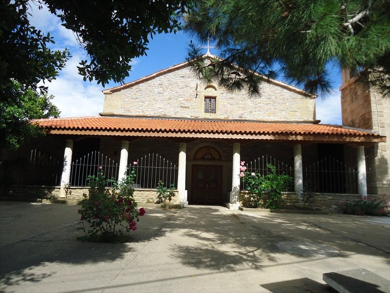 Metropolitan Kilisesi.jpg