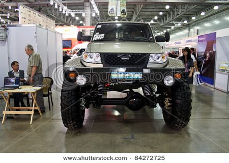 moscow-august-25-all-wheel-drive-car-ratibor-21597-at-the-international-exhibition-of-the-auto-and-c