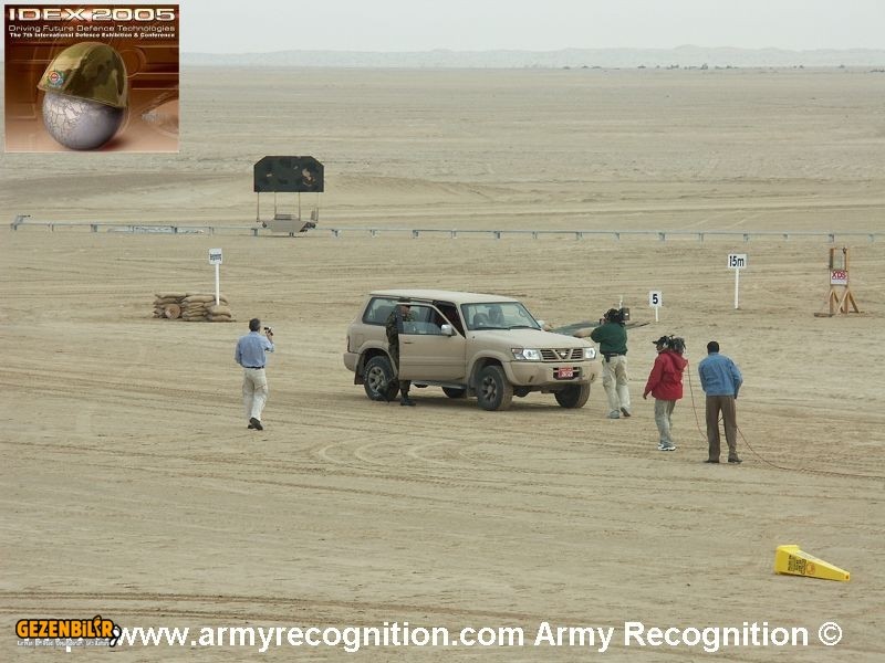Nissan_patrol_armyrecognition_idex_2005_01.jpg