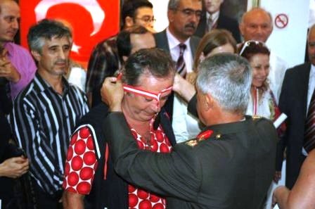 Ödül Töreni (Atatürk).jpg