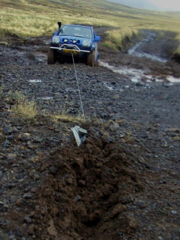 offroading-suzuki-jimny-iceland-5.jpg