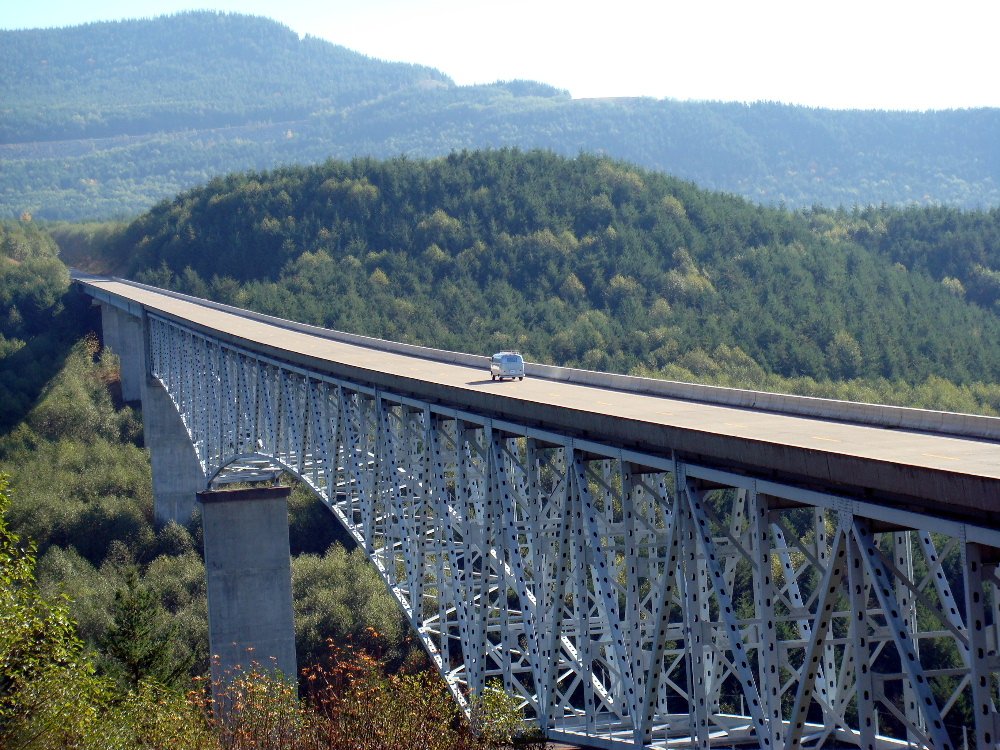 OR Mountain Bridge.JPG