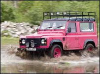 pink_land_rover_01_203_203x152.jpg