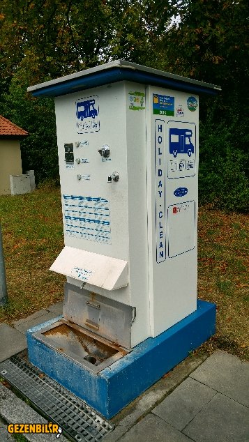 Rothenburg karavanpark atık noktası.jpg