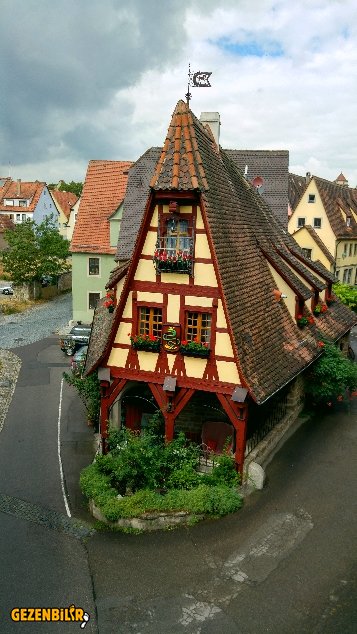 Rothenburg surlardan bakış..jpg
