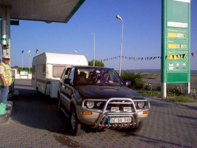 saroz 8.jpg
