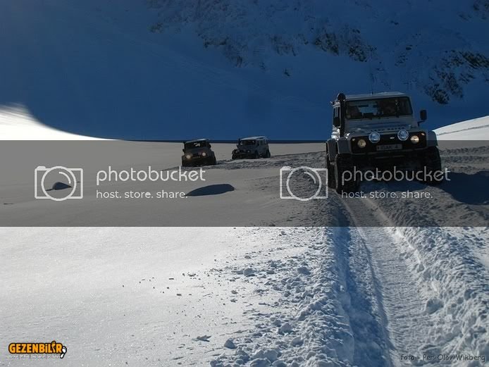 Small-Convoy_in_Blue_Shadow.jpg