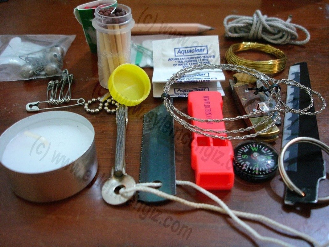 survival_kit_07.jpg