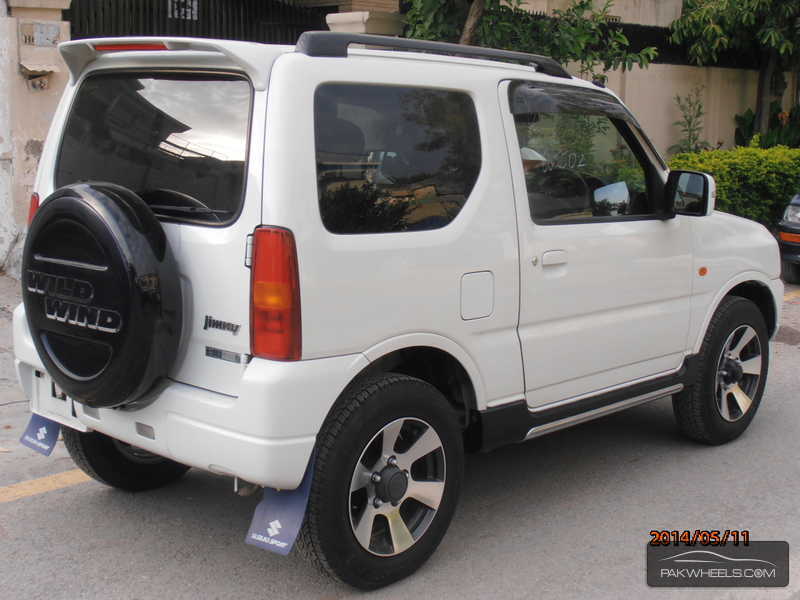 suzuki-jimny-2011-4336533.JPG