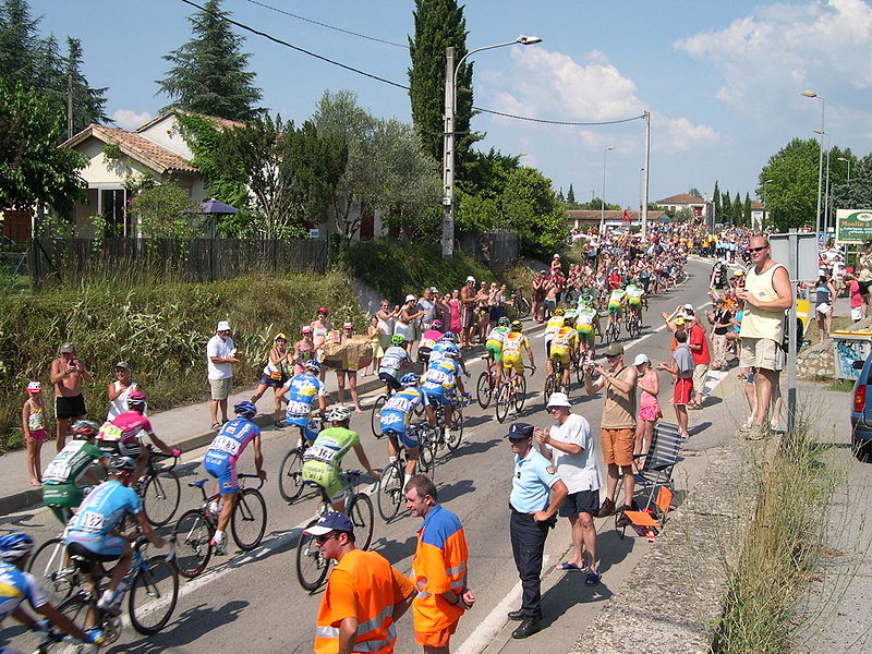 TF 00012 A collected peloton in the Tour de France 2006