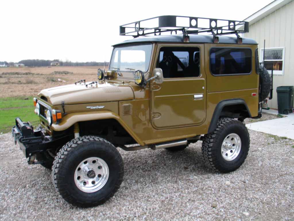 toyota-land-cruiser-fj40-546304.jpeg